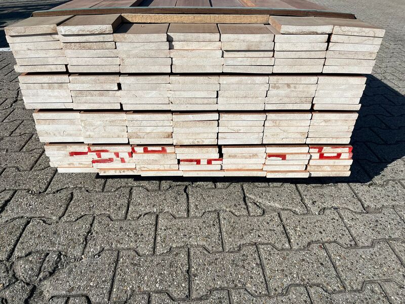 Ca. 70x Hardhouten Planken Geschaafd, 21x145mm, lengte 245cm – foto 3 – kavel bij Onlineveilingmeester
