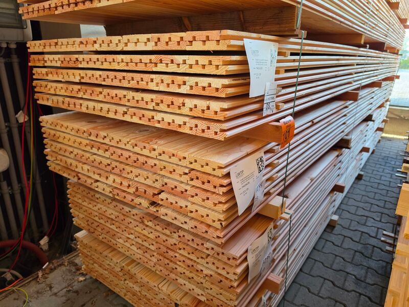 Ca. 160x Douglas Design – Triple – Deens profiel, 22x142mm, lengte 500cm – foto 4 – kavel bij Onlineveilingmeester