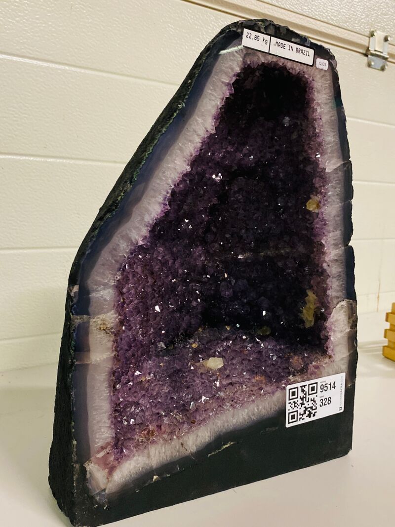 Amethist geode – foto 3 – kavel bij Onlineveilingmeester, Gramsbergen