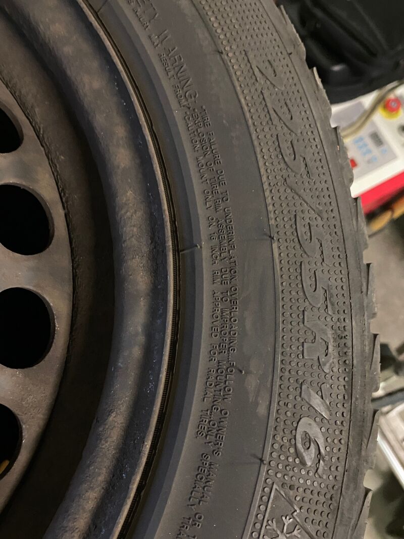 Set winterbanden, 225/55 R16 – foto 3 – kavel bij Onlineveilingmeester, Gramsbergen
