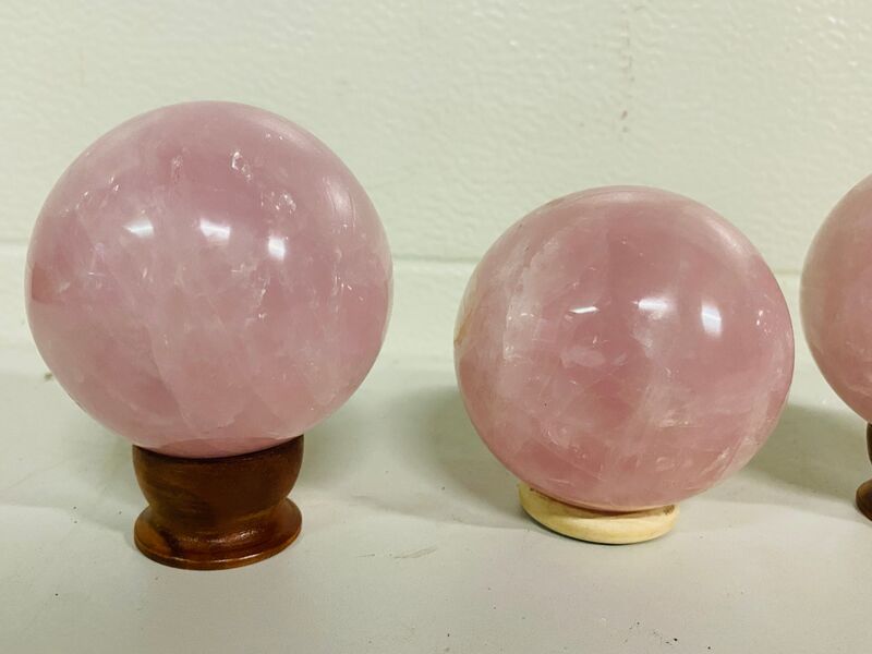 4x Rozenkwarts bollen – foto 4 – kavel bij Onlineveilingmeester, Gramsbergen