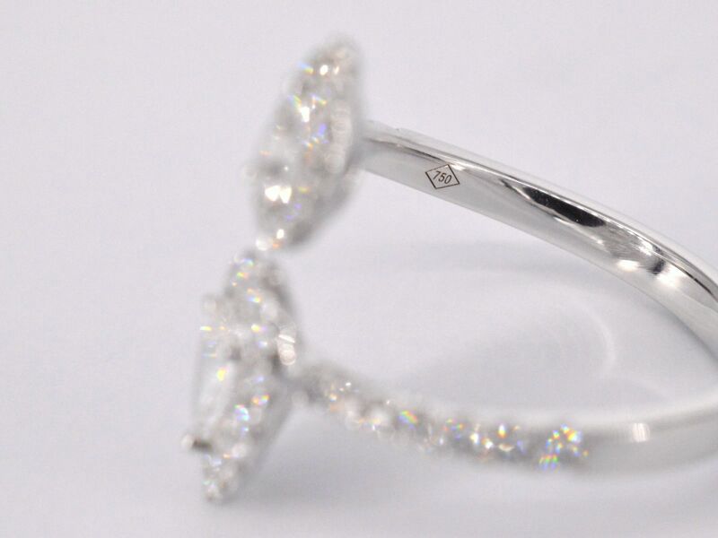 Witgouden rijring met pearshape en Briljant geslepen diamanten 1.25 carat – foto 9 – kavel bij Onlineveilingmeester