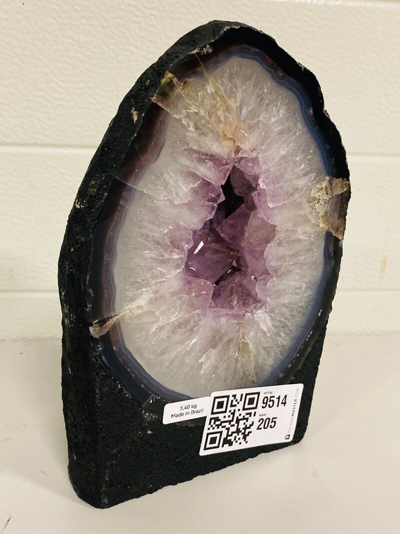 Amethist geode – foto 2 – kavel bij Onlineveilingmeester, Gramsbergen