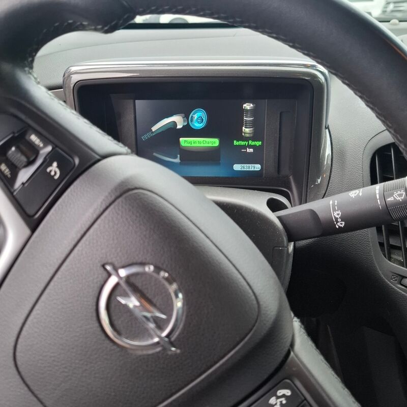 Personenauto, Opel, Ampera, 1.4, 2012 – foto 8 – kavel bij Domeinen Roerende Zaken, Soesterberg