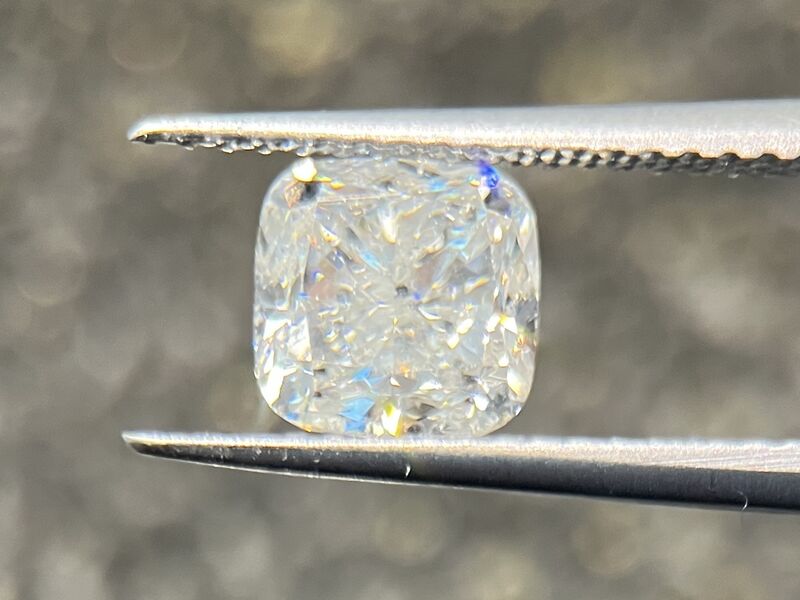 Diamant - 1.71 carat echte diamant (gecertificeerd) – kavel bij Onlineveilingmeester