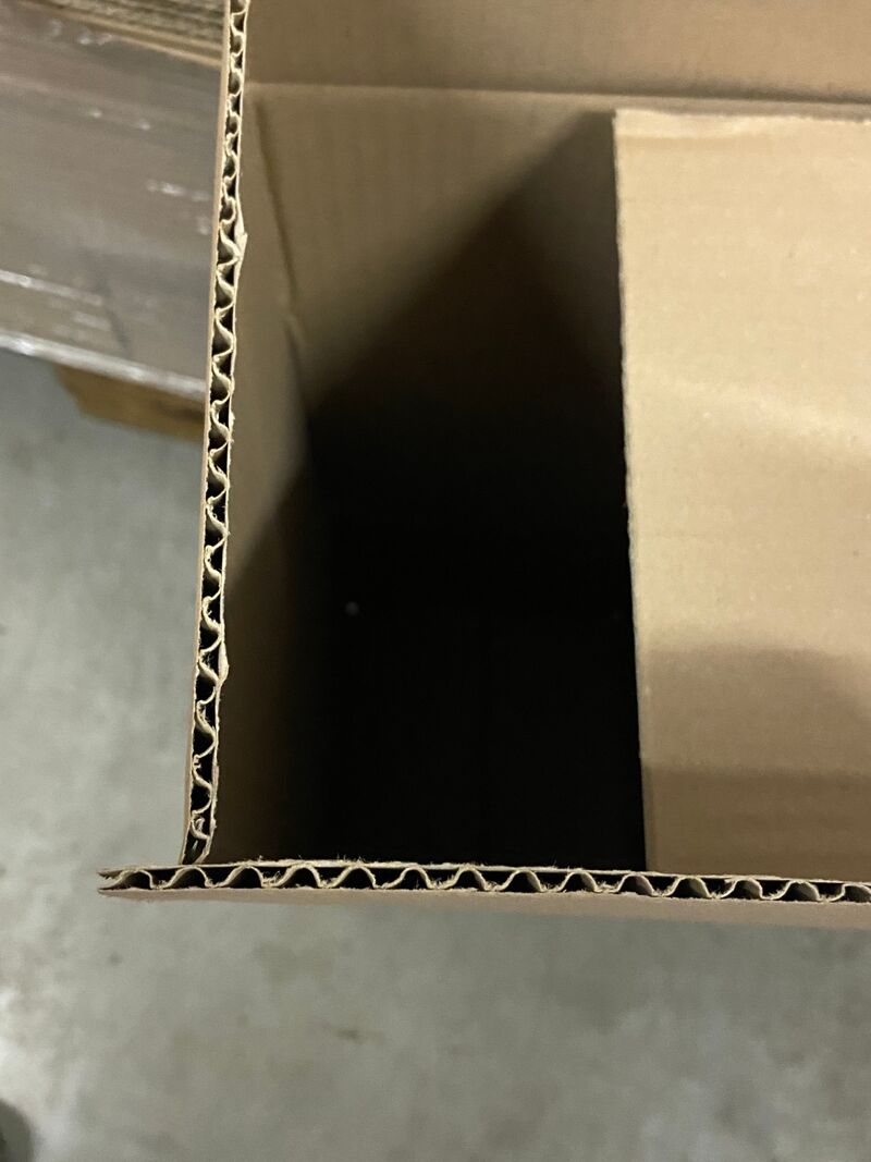 Ca. 300x Verzenddozen, zware enkelgolf, bruin, 20x20x60cm – foto 3 – kavel bij Onlineveilingmeester, Gramsbergen