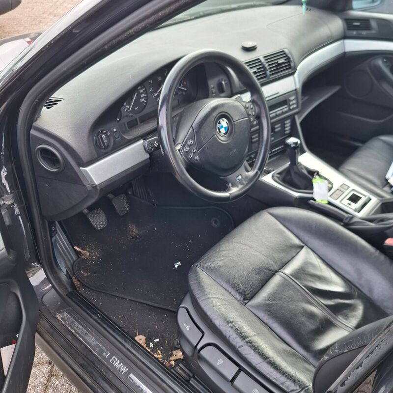 Personenauto, Bmw, 5-serie, 523i Executive, 2000 – foto 8 – kavel bij Domeinen Roerende Zaken, Soesterberg