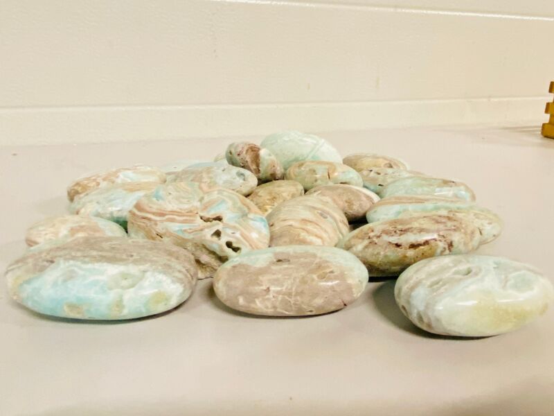 Ca. 25x Blue Caribbean Calciet palmsteen – kavel bij Onlineveilingmeester, Gramsbergen