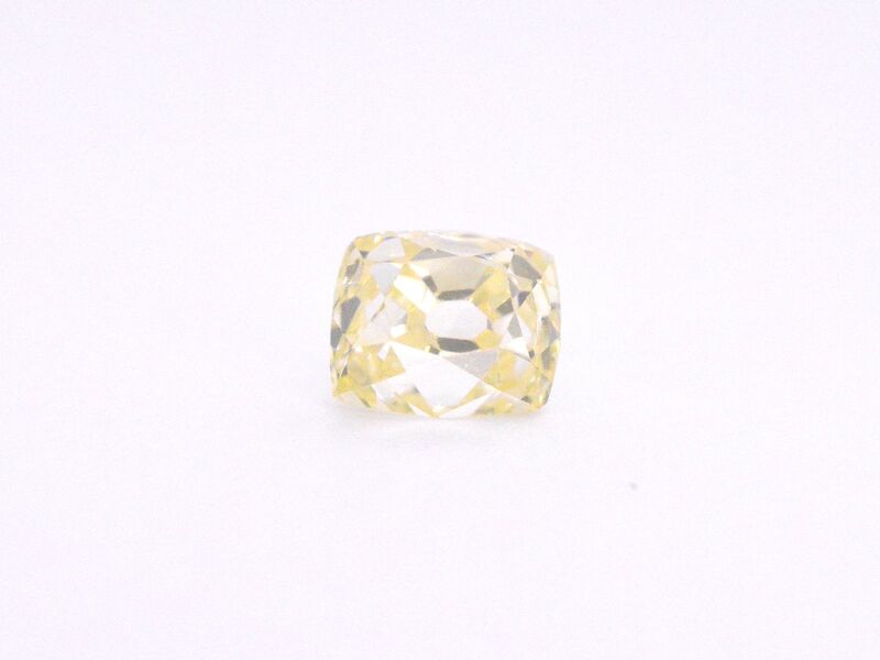 Diamant - 0.92 carat echte fancy colour diamant (gecertificeerd) – foto 2 – kavel bij Onlineveilingmeester