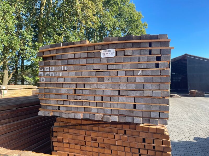 Ca. 232x Guyana Teak Latten Fijnbezaagd, 32x50mm, lengte 215/275cm, 17/305cm – foto 3 – kavel bij Onlineveilingmeester