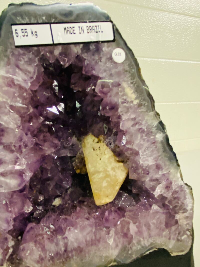 Amethist geode met Calciet kristal – foto 3 – kavel bij Onlineveilingmeester, Gramsbergen