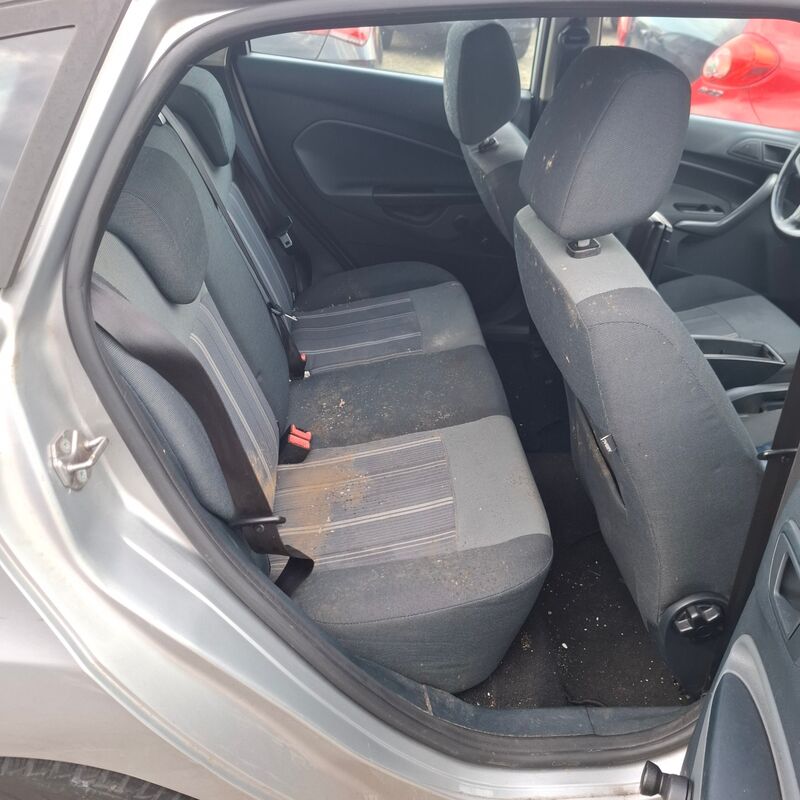 Personenauto, Ford, Fiesta, 1.6 TDCi ECOnetic, 2010 – foto 10 – kavel bij Domeinen Roerende Zaken, Soesterberg