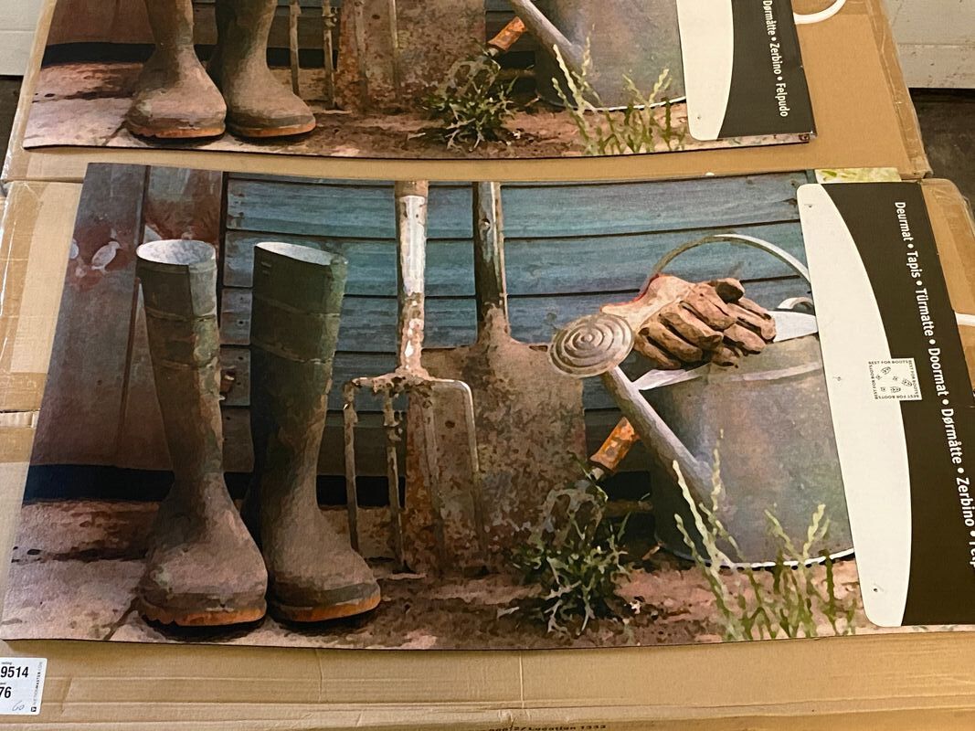 Ca. 60x Deurmat tuingereedschap, 75 cm x 45 cm – foto 2 – kavel bij Onlineveilingmeester, Gramsbergen