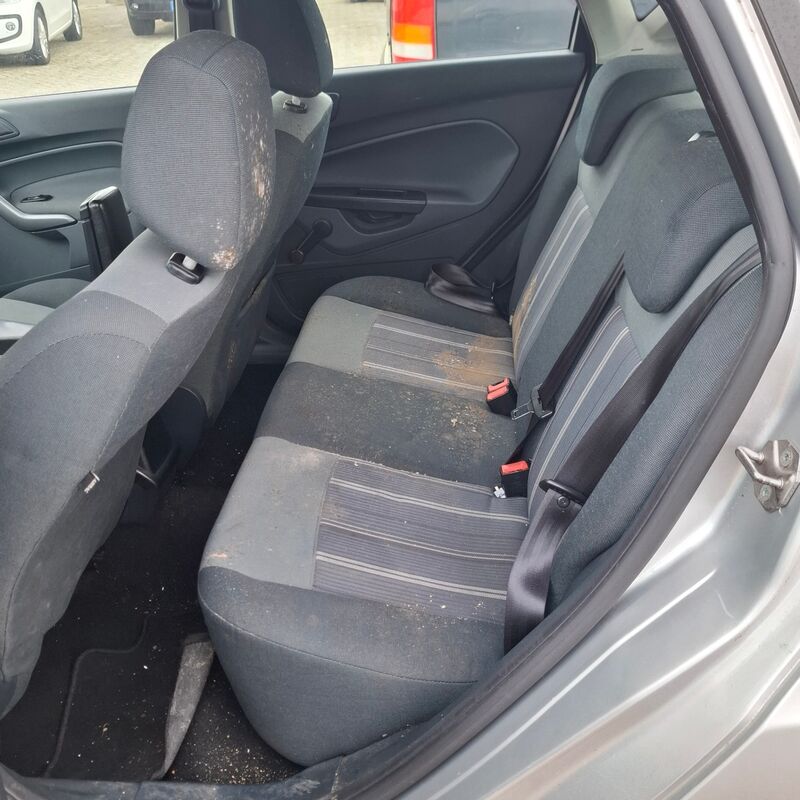 Personenauto, Ford, Fiesta, 1.6 TDCi ECOnetic, 2010 – foto 9 – kavel bij Domeinen Roerende Zaken, Soesterberg