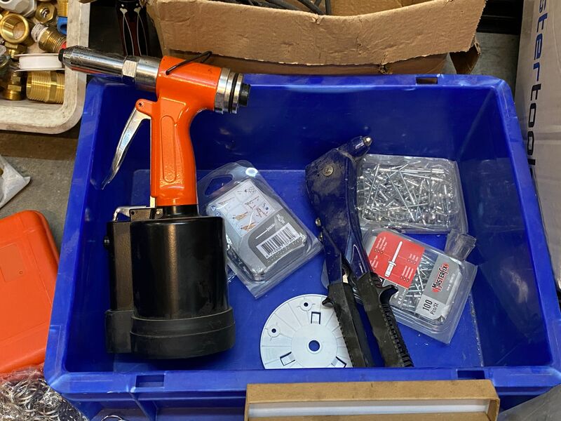 Mixpartij gereedschap en bevestigingsmateriaal – foto 9 – kavel bij Onlineveilingmeester, Gramsbergen