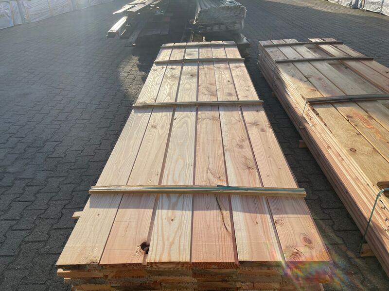 Ca. 96x Douglas Zweeds Rabat, 26x190mm, lengte 400cm – kavel bij Onlineveilingmeester
