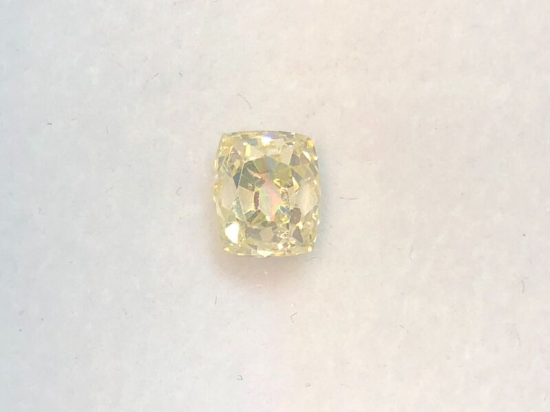 Diamant - 0.92 carat echte fancy colour diamant (gecertificeerd) – foto 3 – kavel bij Onlineveilingmeester