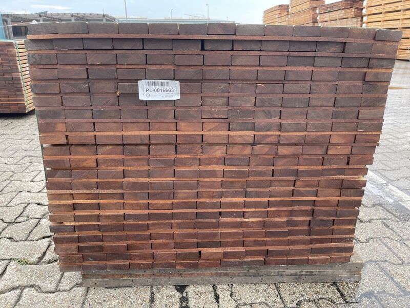 Ca. 273x Guayana Ipé Planken Geschaafd, 25x70mm, lengte 155cm – foto 3 – kavel bij Onlineveilingmeester