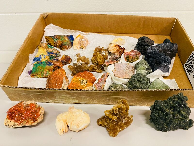Ca. 30x Mineralen divers uit Marokko – kavel bij Onlineveilingmeester, Gramsbergen