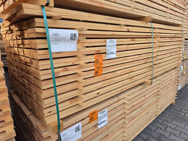 Ca. 84x Douglas Planken Fijnbezaagd, 25x150mm, lengte 300cm – foto 4 – kavel bij Onlineveilingmeester