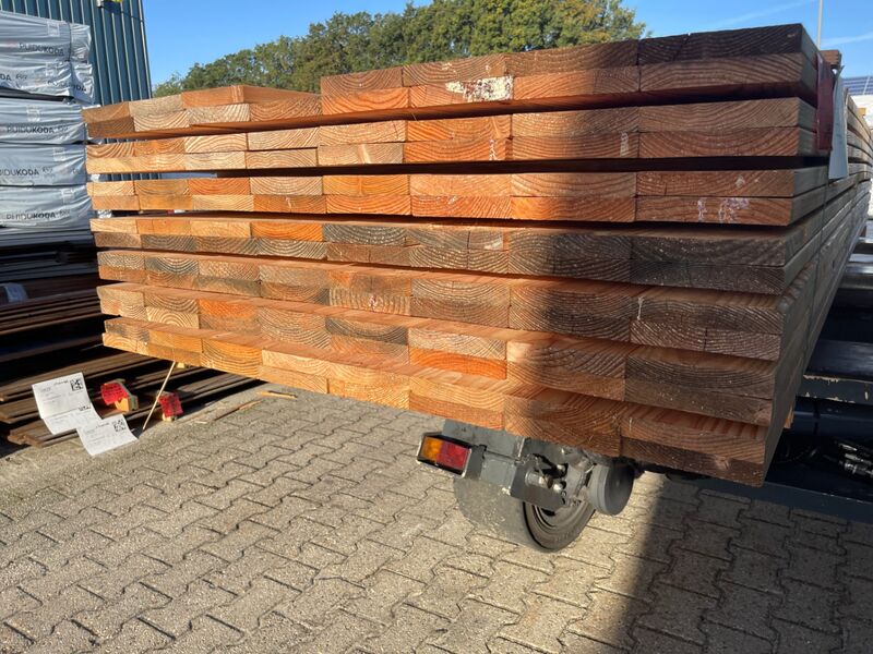 Ca. 111x Douglas Planken Geschaafd, 24x138mm, lengte 400cm – foto 2 – kavel bij Onlineveilingmeester