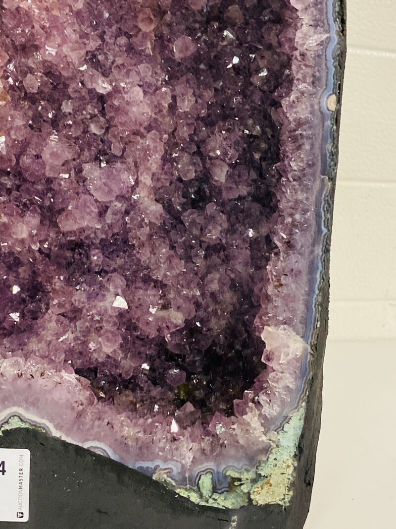Amethist geode – foto 4 – kavel bij Onlineveilingmeester, Gramsbergen