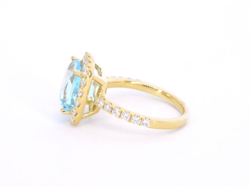 Gouden entourage ring met natuurlijke topaas en diamanten – foto 5 – kavel bij Onlineveilingmeester