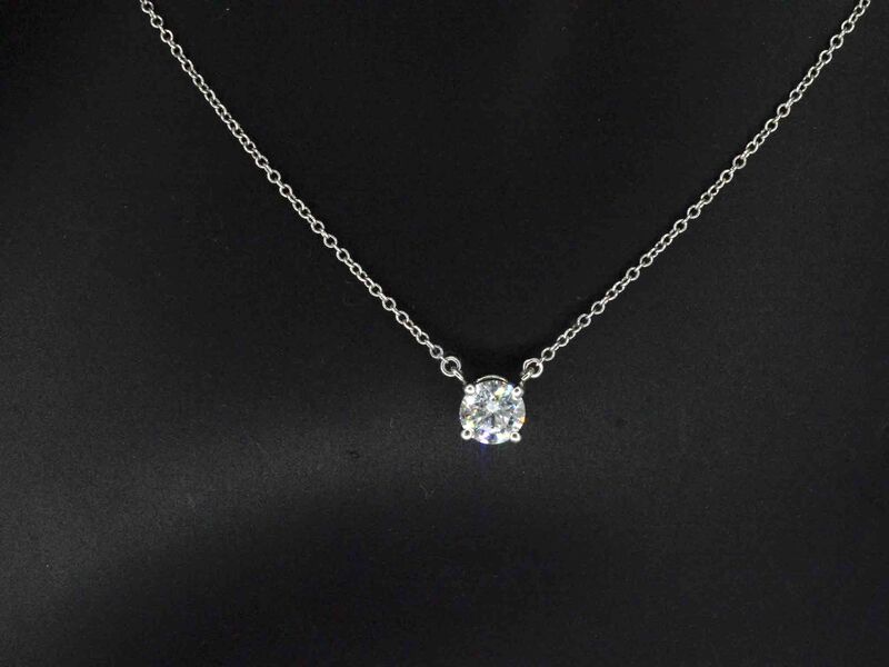 Tiffany & Co - Platina solitaire halscollier met een natuurlijke diamant – foto 5 – kavel bij Onlineveilingmeester