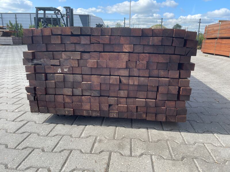 Ca. 102x Hardhouten Regels Geschaafd, 42x57mm, lengte 395cm – foto 2 – kavel bij Onlineveilingmeester