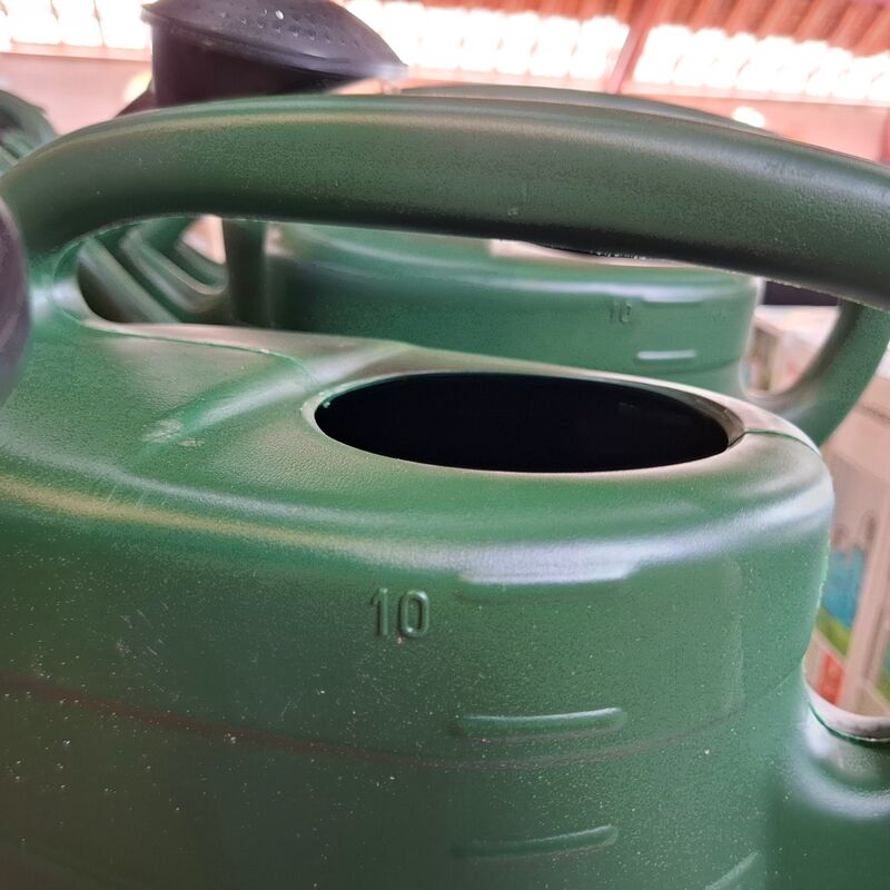 Ca. 26x Plantengieter 10 liter – foto 3 – kavel bij Onlineveilingmeester, Winsum