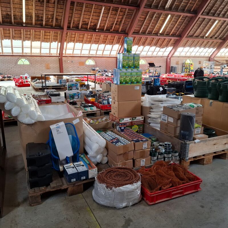 Partij tuinbenodigdheden o.a. Larvex, Nature – foto 2 – kavel bij Onlineveilingmeester, Winsum