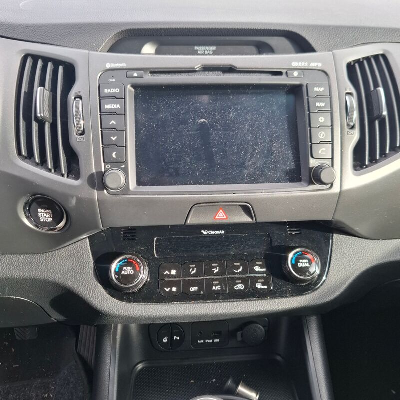 Personenauto, Kia, Sportage, 2.0 Super Pack, 2013 – foto 9 – kavel bij Domeinen Roerende Zaken, Soesterberg