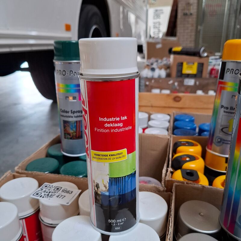Ca. 96x Diverse verf spuitbussen – foto 2 – kavel bij Onlineveilingmeester, Winsum