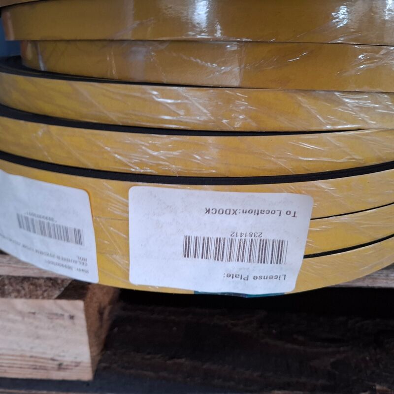 Partij diverse rollen tape en schuimband / celrubber – foto 5 – kavel bij Onlineveilingmeester, Winsum