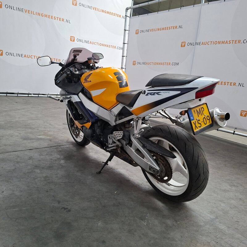 Motorfiets, Honda, CBR 900 RR Fireblade, 2000 – foto 6 – kavel bij Domeinen Roerende Zaken, Soesterberg