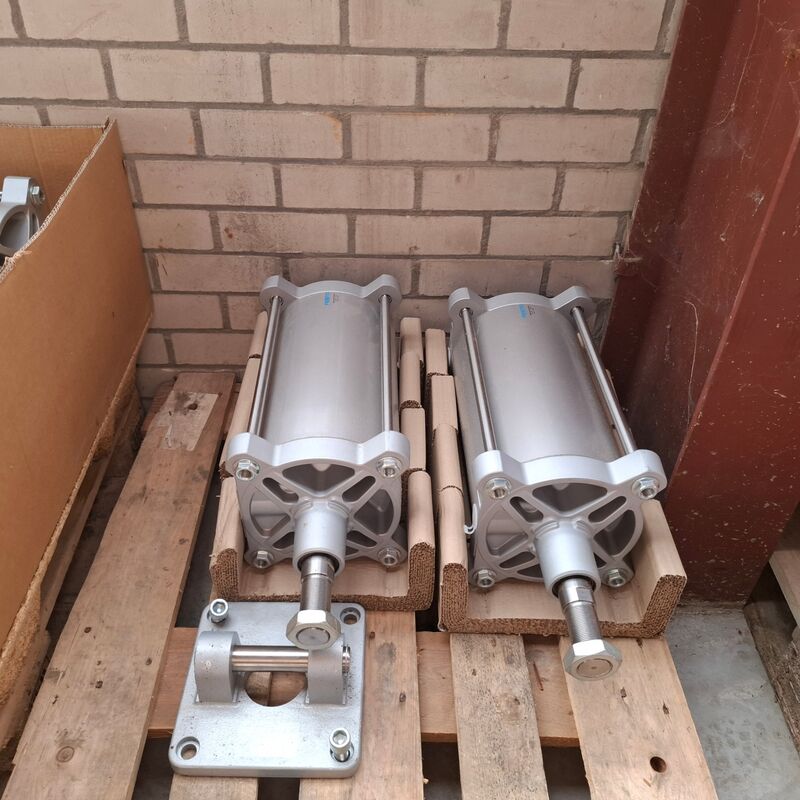7x Pneumatische cilinder Festo – foto 8 – kavel bij Onlineveilingmeester, Winsum