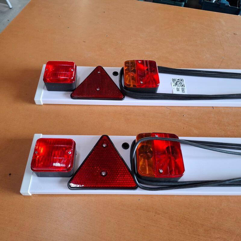 2x Aanhangerlichtbalk 7 polig – foto 2 – kavel bij Onlineveilingmeester, Winsum