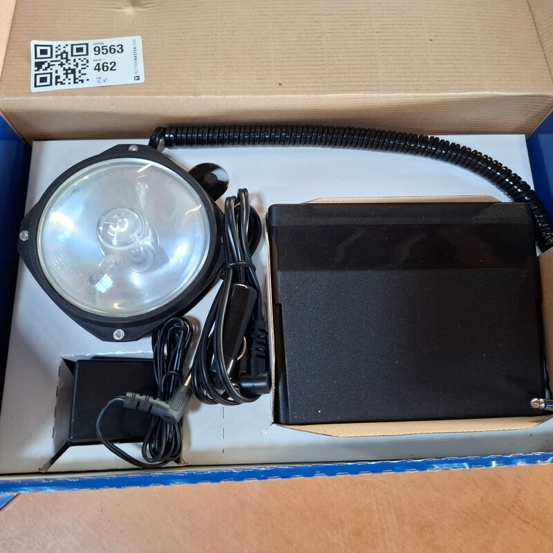 2x Oplaadbare lamp Clubman, CB2 – foto 3 – kavel bij Onlineveilingmeester, Winsum