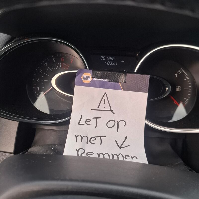 Personenauto, Renault, Clio Estate, 0.9 TCe Limited, 2018 – foto 8 – kavel bij Domeinen Roerende Zaken, Soesterberg