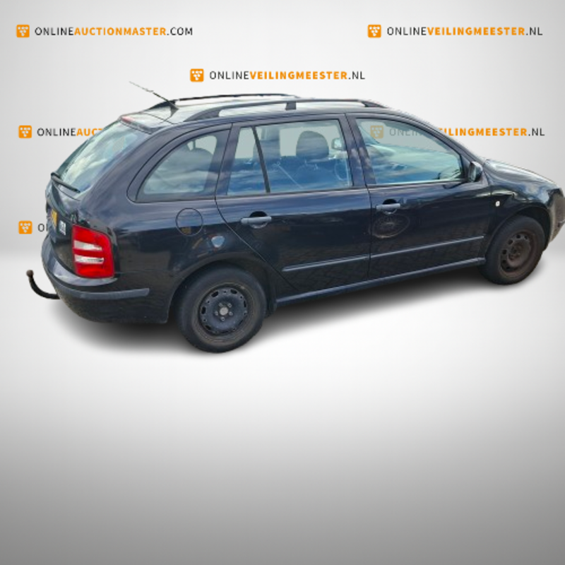 Personenauto, Skoda, Fabia Combi, 1.4-16V Comfort, 2004 – foto 3 – kavel bij Domeinen Roerende Zaken, Soesterberg