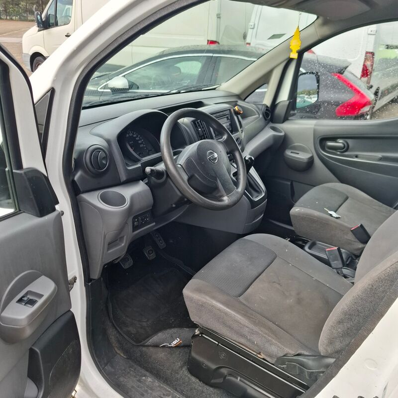 Bedrijfsauto, Nissan, NV200 1.5 dCi Acenta, 2010 – foto 7 – kavel bij Domeinen Roerende Zaken, Soesterberg