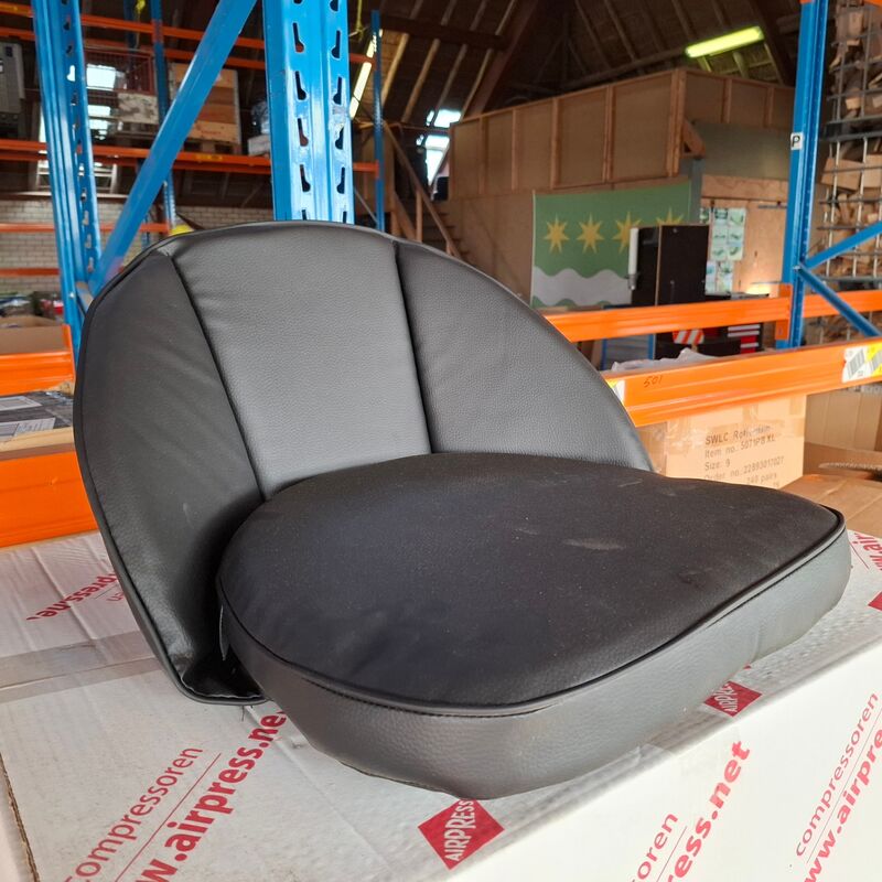 Ca. 26x Zitkussen met rugleuning 58120-A – foto 2 – kavel bij Onlineveilingmeester, Winsum