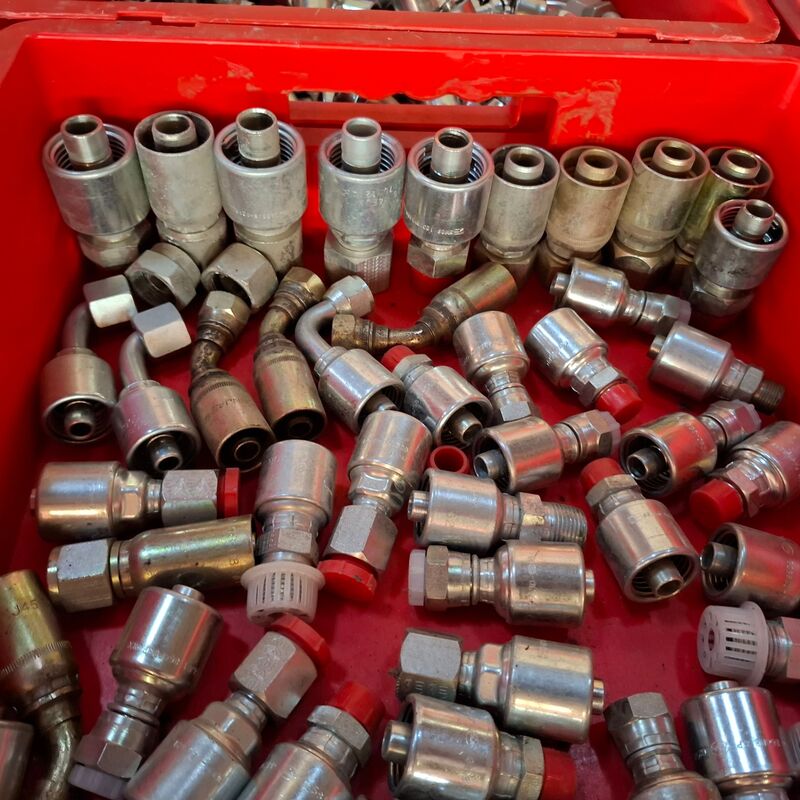 Partij divers koppelingen lucht, water, hydrauliek – foto 9 – kavel bij Onlineveilingmeester, Winsum