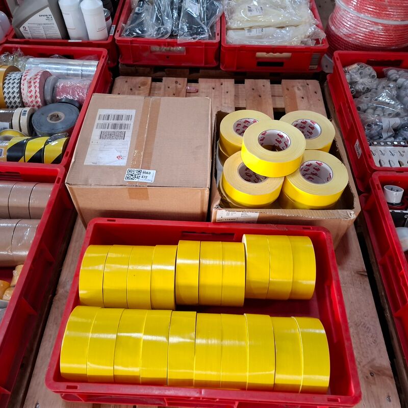 Ca. 53 rol a 50 meter Waterbestendige textieltape Scapa, 3120 – foto 2 – kavel bij Onlineveilingmeester, Winsum