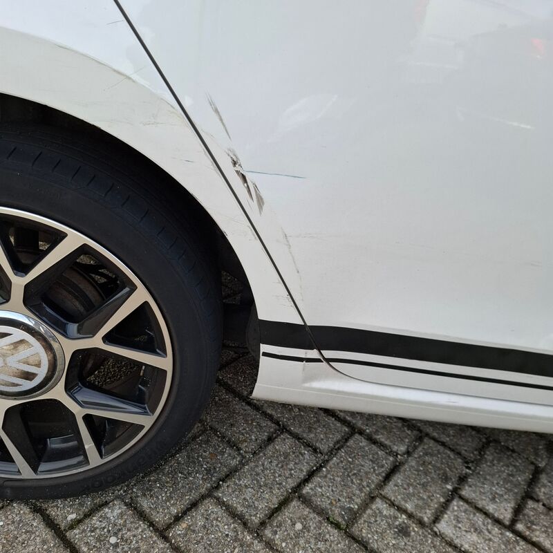 Personenauto, Volkswagen, Up!, 1.0 take up! BlueMotion, 2013 – foto 9 – kavel bij Domeinen Roerende Zaken, Soesterberg