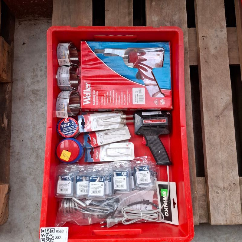 Assortiment soldeer benodigdheden, O.a. Weller – kavel bij Onlineveilingmeester, Winsum