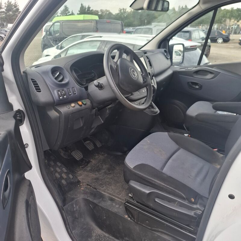 Bedrijfswagen, Opel, Vivaro, 2017 – foto 7 – kavel bij Domeinen Roerende Zaken, Soesterberg
