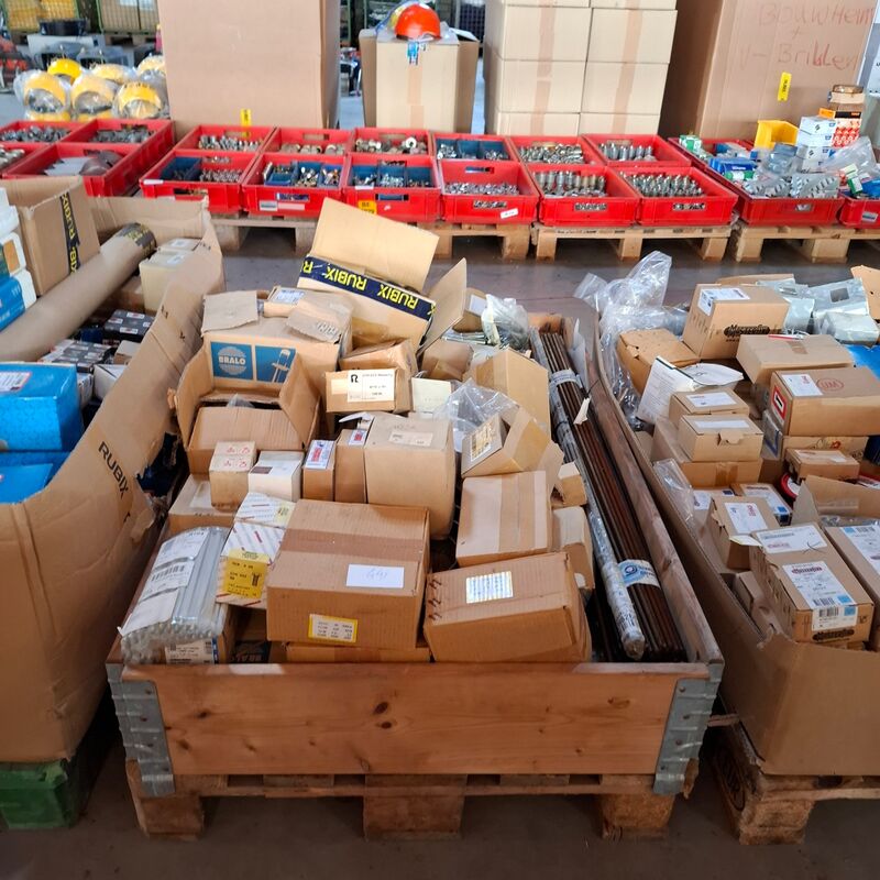 Grote partij divers ijzerwaar op 5x pallet – foto 4 – kavel bij Onlineveilingmeester, Winsum