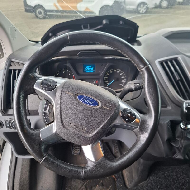 Bedrijfsauto, Ford, Transit 310 2.0 TDCI L3H2 Trend, 2017 – foto 10 – kavel bij Domeinen Roerende Zaken, Soesterberg