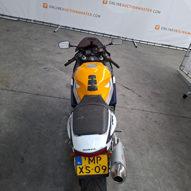 Motorfiets, Honda, CBR 900 RR Fireblade, 2000 – foto 9 – kavel bij Domeinen Roerende Zaken, Soesterberg